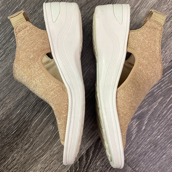 Bzees Delicious Gold-22 Glittery canvas open toe Velcro ankle strap Zees sandals - Picture 5 of 17